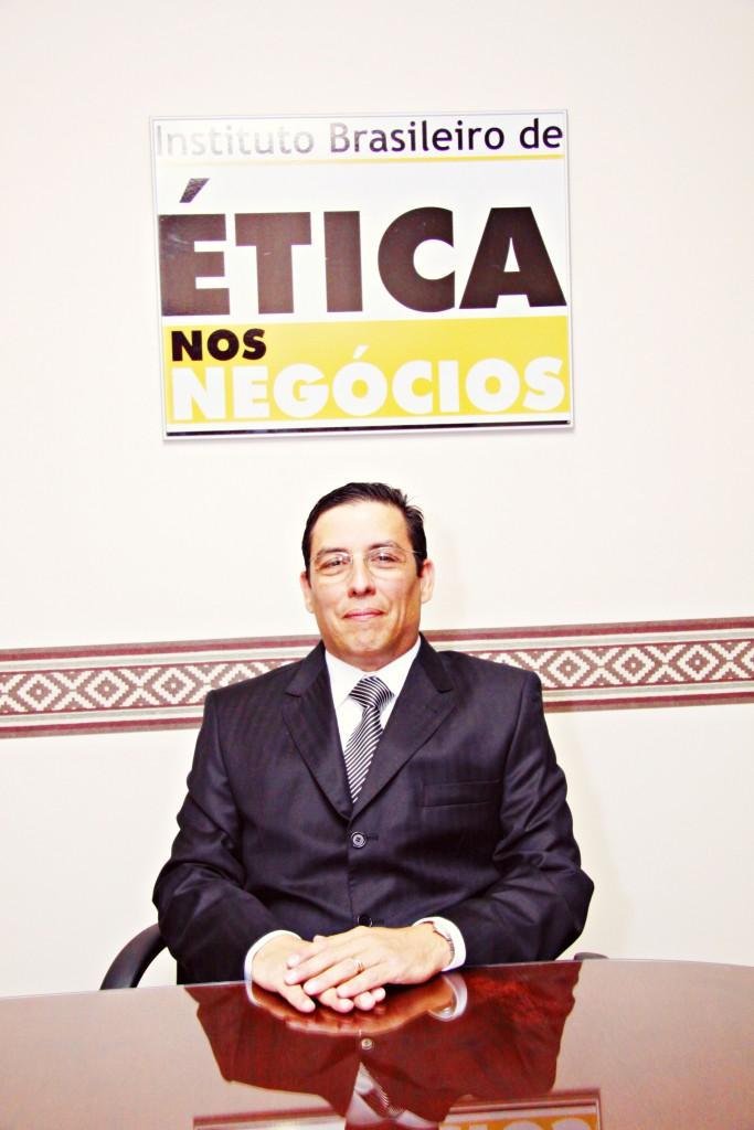 Interview with Douglas Linares Flinto in his office at Brazilian Business Ethics Institute